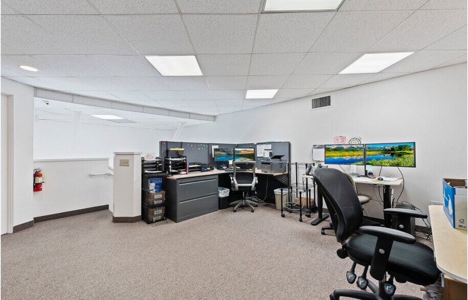 More Photos Of 6056 Corte Del Cedro, Carlsbad Warehouse For Sale