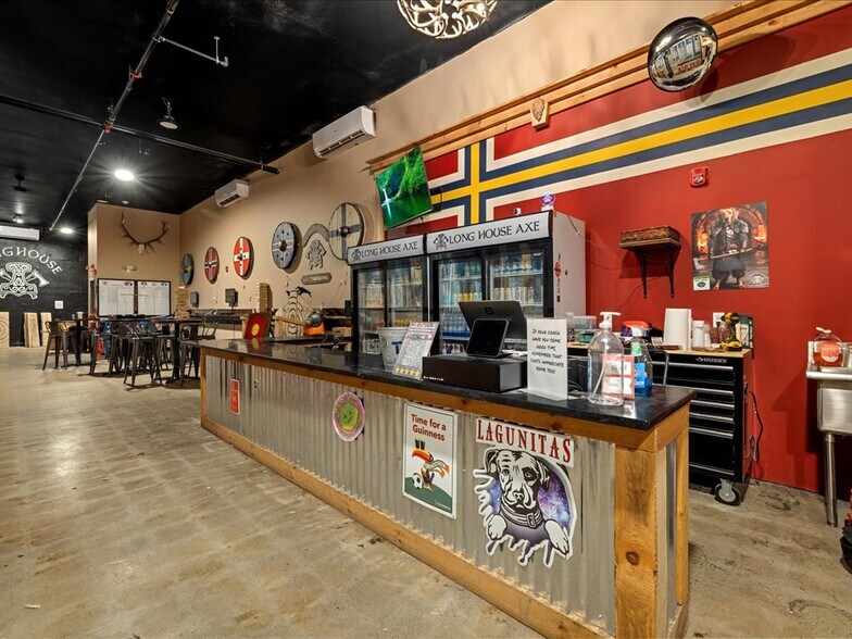 More Photos Of 46 Main St, Plymouth Storefront For Sale