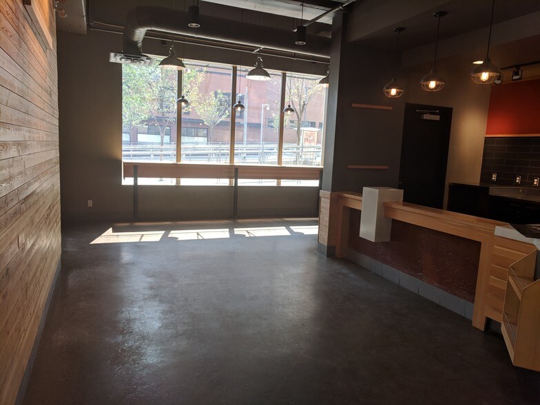 More Photos Of 683 10th St SW, Calgary Apartments For Sale