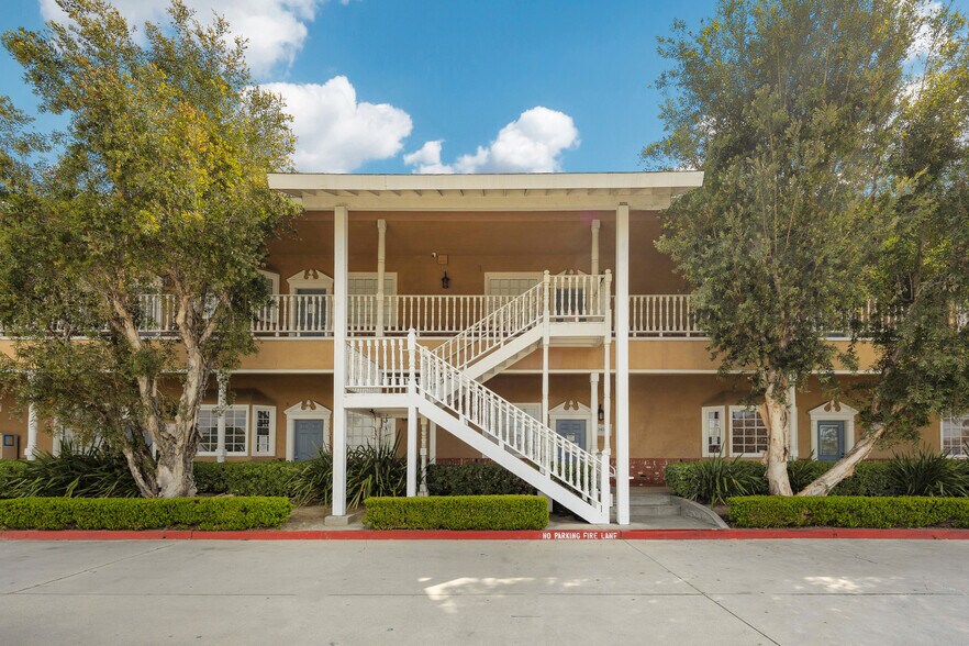 More Photos Of 408 S Beach Blvd, Anaheim Medical For Sale