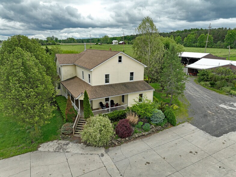 More Photos Of 4172 Route 14A, Penn Yan Garden Center For Sale