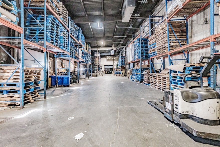 More Photos Of 12 Lund Rd, Saco Warehouse For Lease