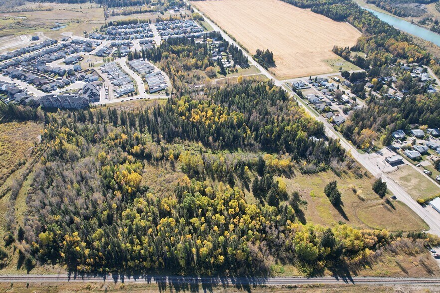 More Photos Of 4911 62 St, Rocky Mountain House Land For Sale