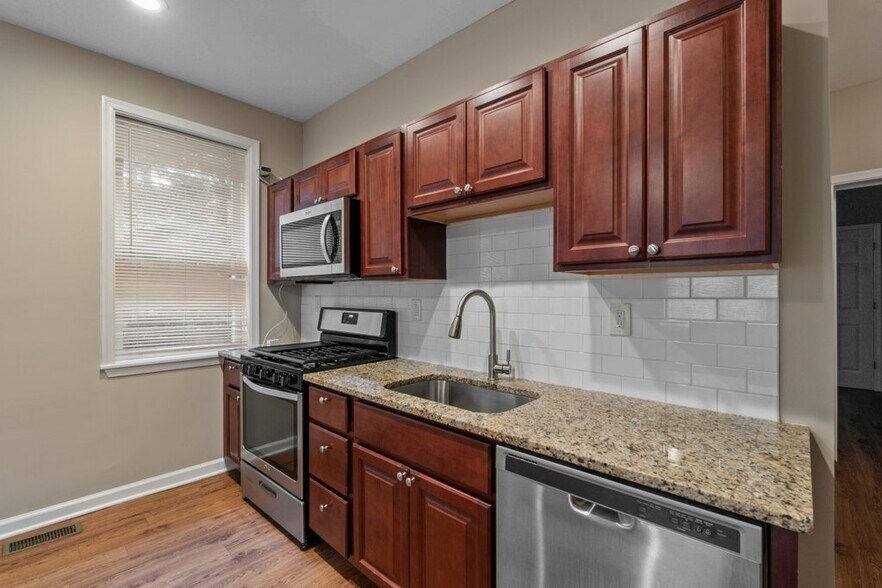 More Photos Of 601 Whitelock St, Baltimore Apartments For Sale