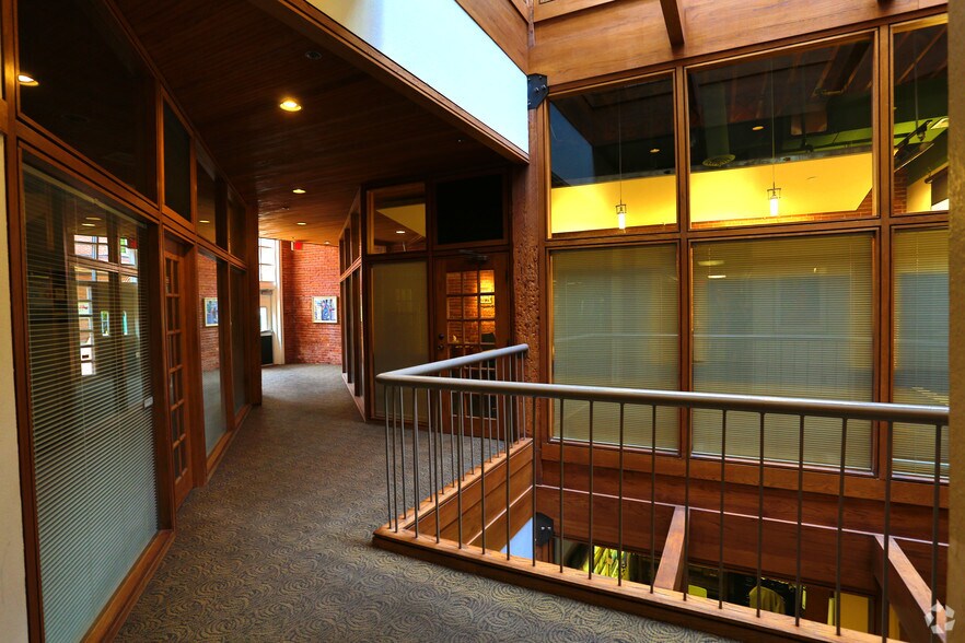 More Photos Of 114-120 E Sheridan Ave, Oklahoma City Office For Lease