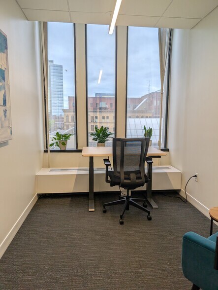 More Photos Of 100 Front St, Worcester Coworking Space