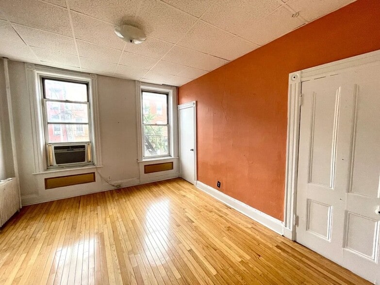 More Photos Of 664 Henry St, Brooklyn Apartments For Sale