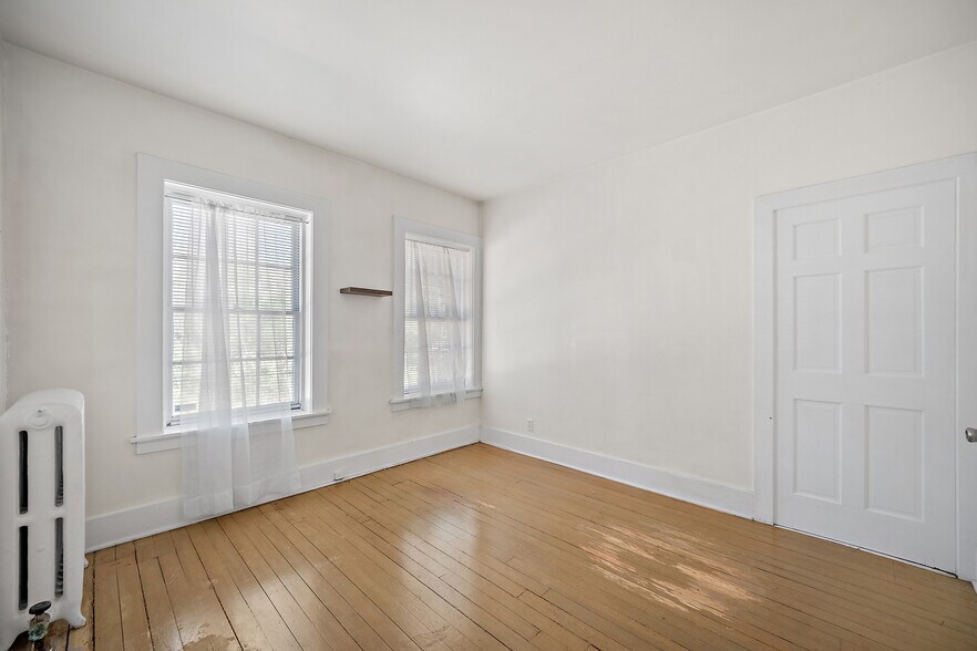 More Photos Of 33 W Willamette Ave, Colorado Springs Multifamily For Sale