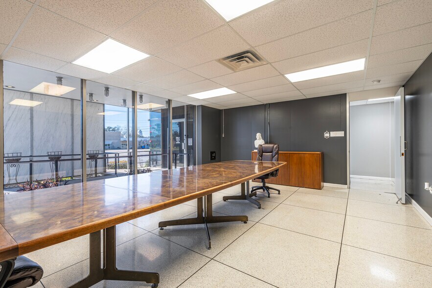 More Photos Of 4211 Video St, Dickinson Office For Sale