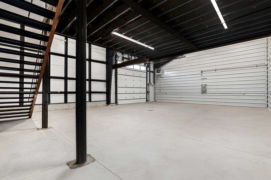 More Photos Of 7542 S Potomac St, Centennial Flex For Sale