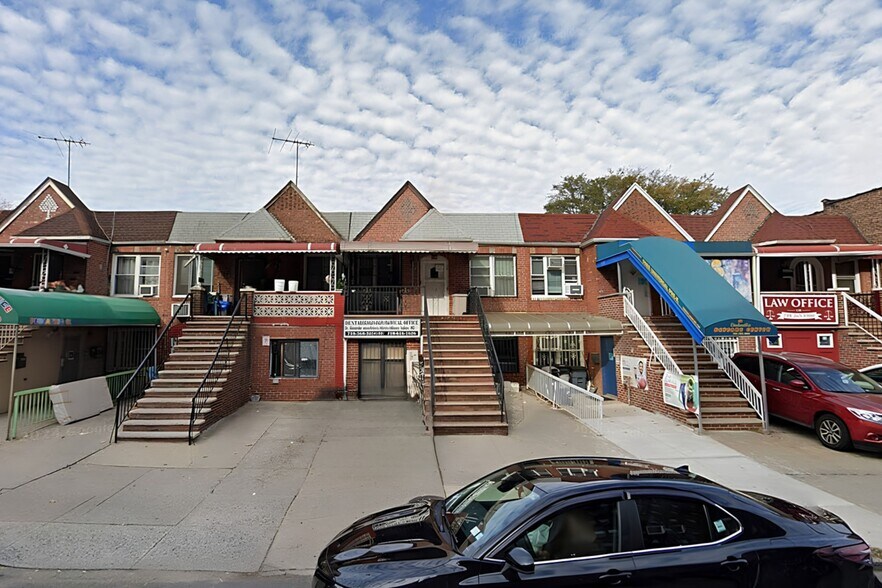 More Photos Of 134 Brighton 11th St, Brooklyn Office Residential For Sale
