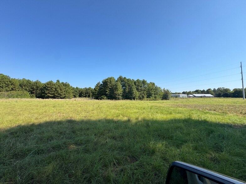 More Photos Of 627 N Hwy 287, Elkhart Land For Sale