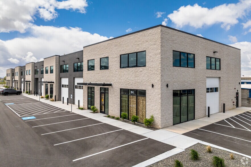 More Photos Of 1234 S 1700 W w, Woods Cross Warehouse For Lease