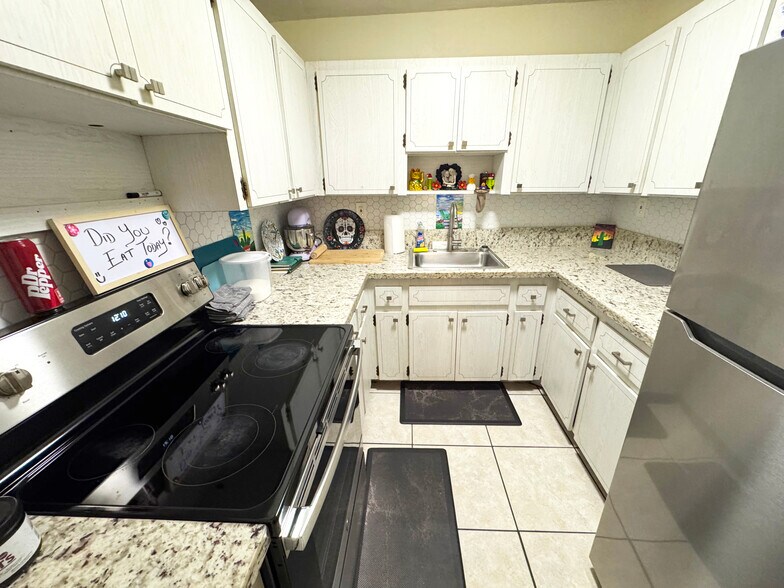 More Photos Of 16178 NE 19th Pl, Miami Apartments For Sale