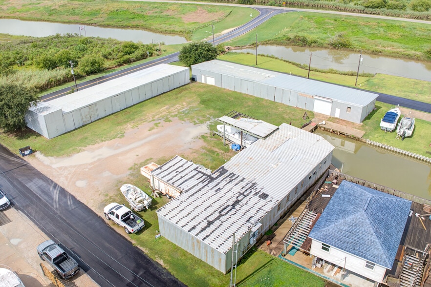 More Photos Of 205 Marine Way, Freeport Self Storage For Sale