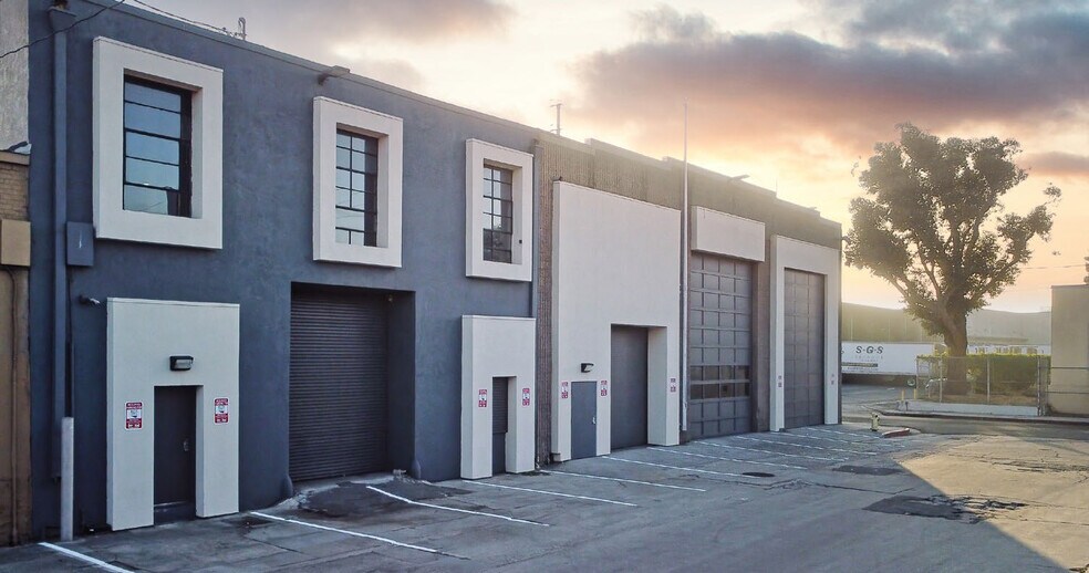 More Photos Of 1900 E 7th Pl, Los Angeles Industrial For Sale
