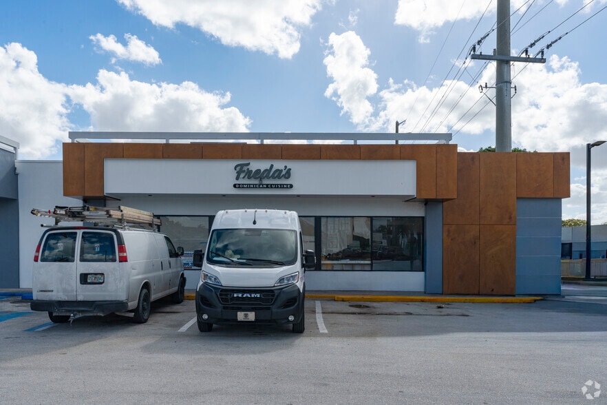 More Photos Of 6890 N Powerline Rd, Pompano Beach Unknown For Lease