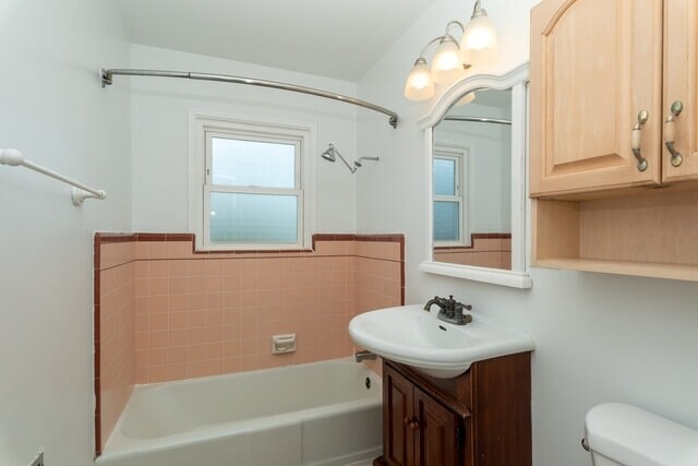 More Photos Of 5050-5070 Marlborough Dr, San Diego Apartments For Sale
