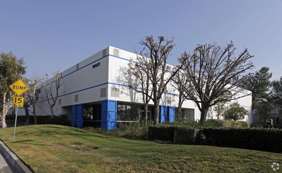Primary Photo Of 10821 Business Dr, Fontana Warehouse For Lease