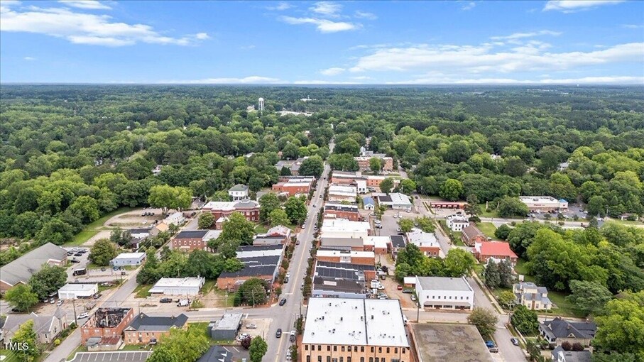 More Photos Of 201 S Main St, Warrenton Office For Sale