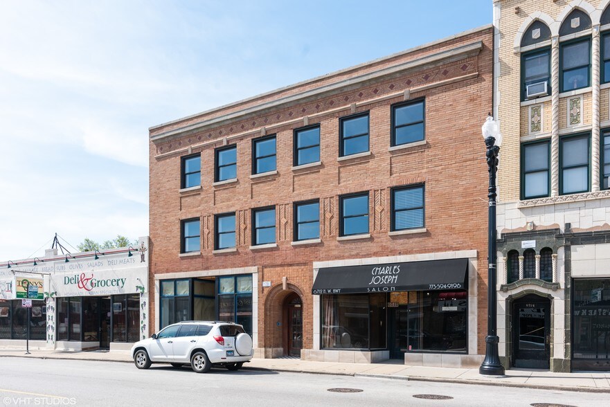 More Photos Of 6710-6712 N Northwest Hwy, Chicago Apartments For Sale