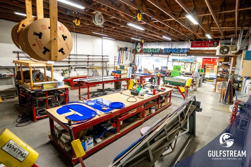 More Photos Of 1201 Hall St, Owensboro Specialty For Sale