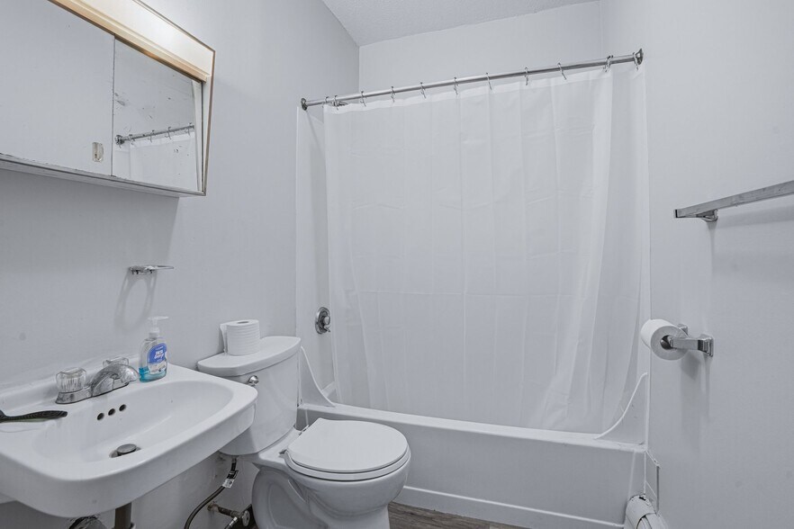 More Photos Of 139 E School St, Woonsocket Apartments For Sale