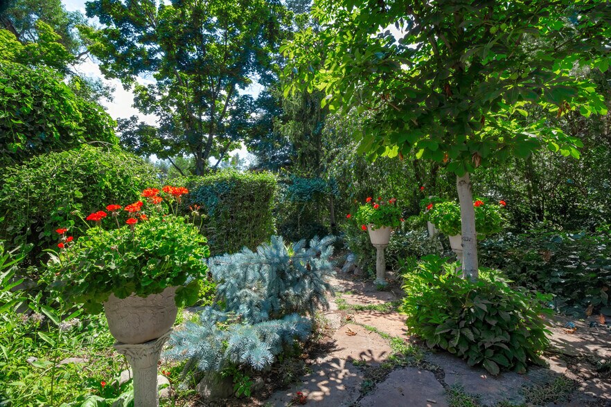 More Photos Of , Colorado Springs Unknown For Sale