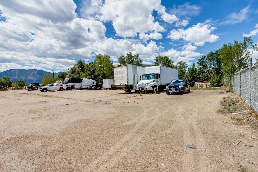 More Photos Of 2610 Delta Dr, Colorado Springs Auto Dealership For Sale