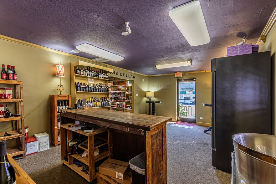 More Photos Of 1 N Marine Blvd, Jacksonville Storefront Retail Office For Sale