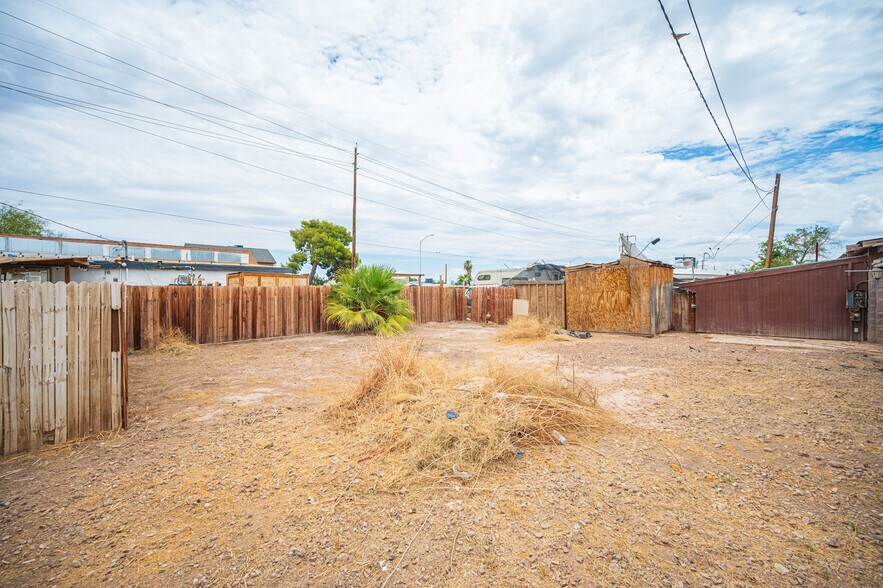 More Photos Of 5900 Cassedy Ln, Las Vegas Apartments For Sale