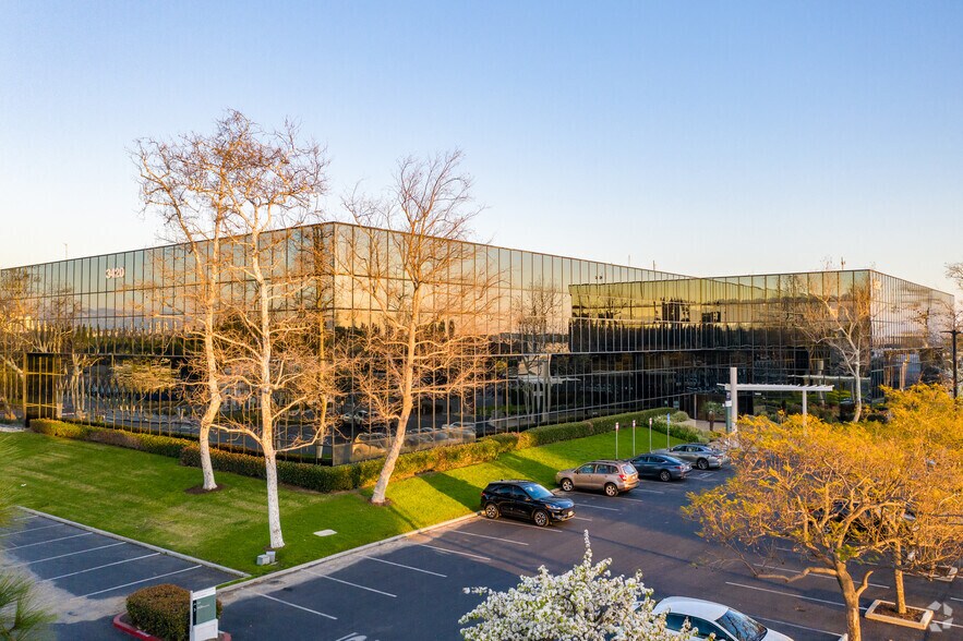 Primary Photo Of 3420 Ocean Park Blvd, Santa Monica Office For Lease