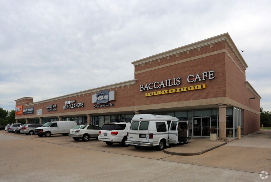 More Photos Of 3950 N Fry Rd, Katy Freestanding For Lease