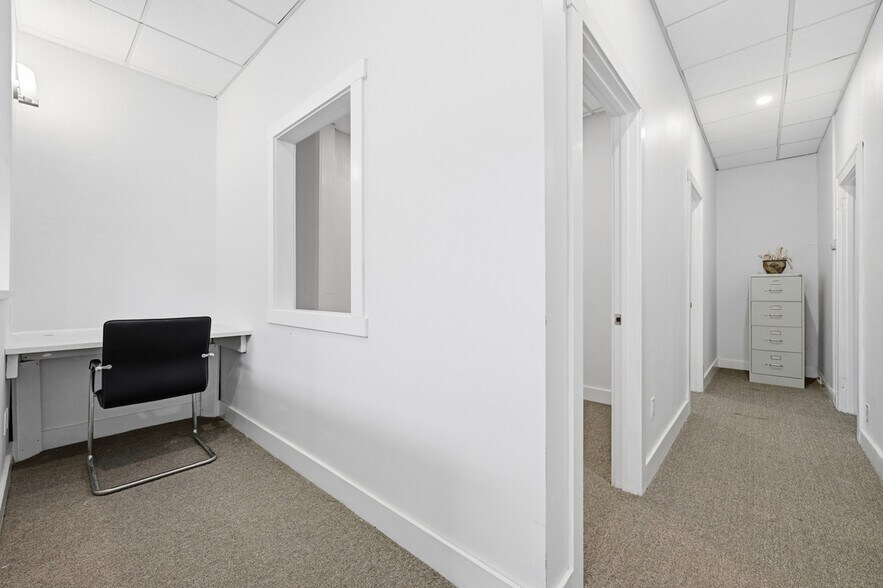 More Photos Of 350 Center Ave, Pittsburgh Office For Sale