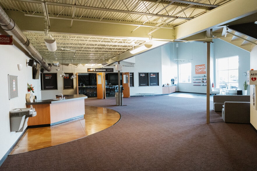 More Photos Of 1601 Galbraith Ave SE, Grand Rapids Office For Sale