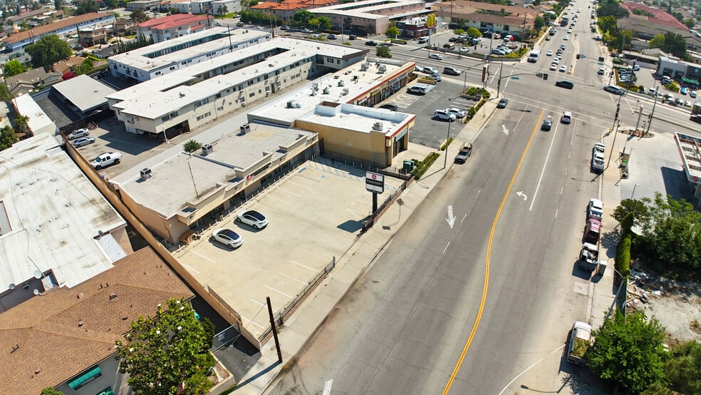 More Photos Of 8951-8955 Duarte Rd, San Gabriel Freestanding For Lease