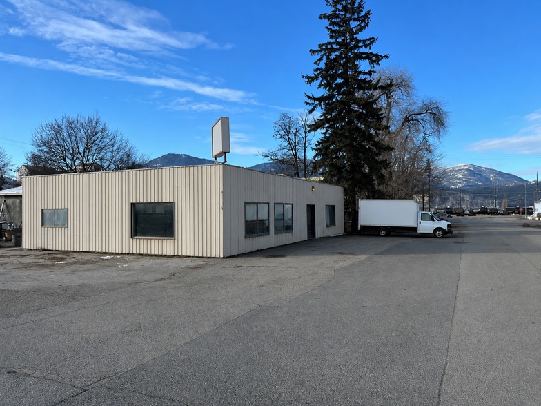 Primary Photo Of 411 W 2nd Ave, Colville Specialty For Sale