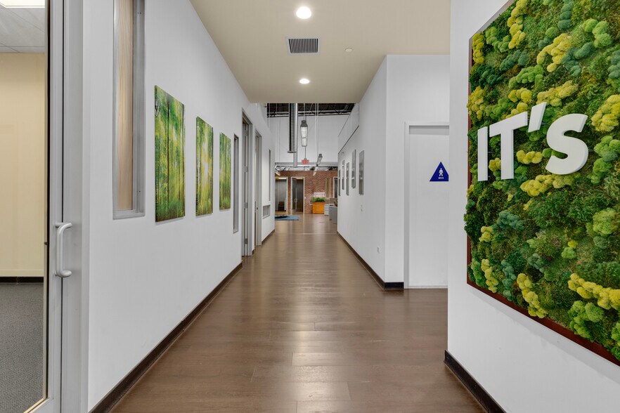 More Photos Of 2980 Columbia St, Torrance Office For Sale