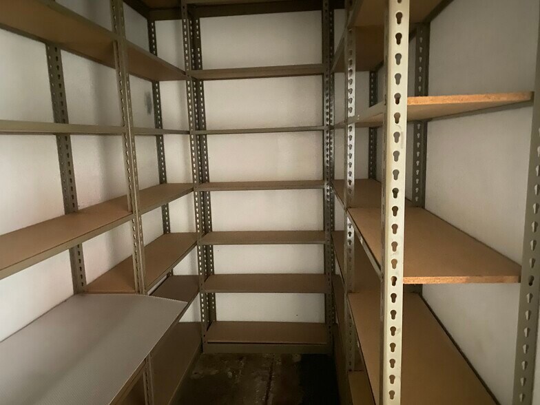 More Photos Of 630 W 17th Pl, Tempe Schools For Lease