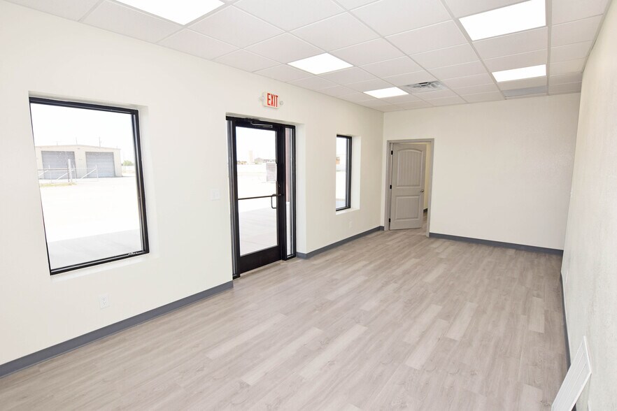 More Photos Of 8340 Boles Rd., Odessa Warehouse For Lease