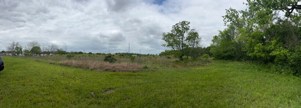 More Photos Of 1008 Hwy 3, League City Land For Sale