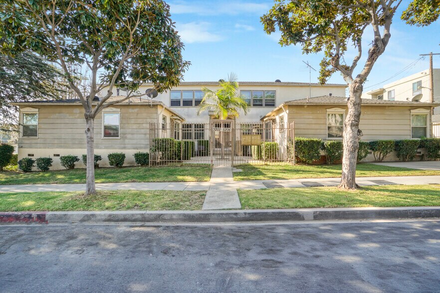 Primary Photo Of 5202 Knowlton St, Los Angeles Apartments For Sale