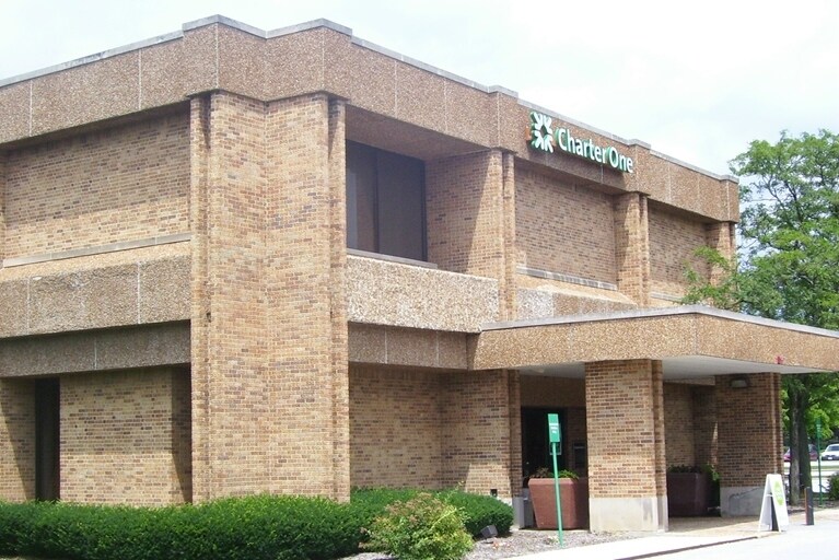 More Photos Of 4350 W Lincoln Hwy, Matteson Office For Sale