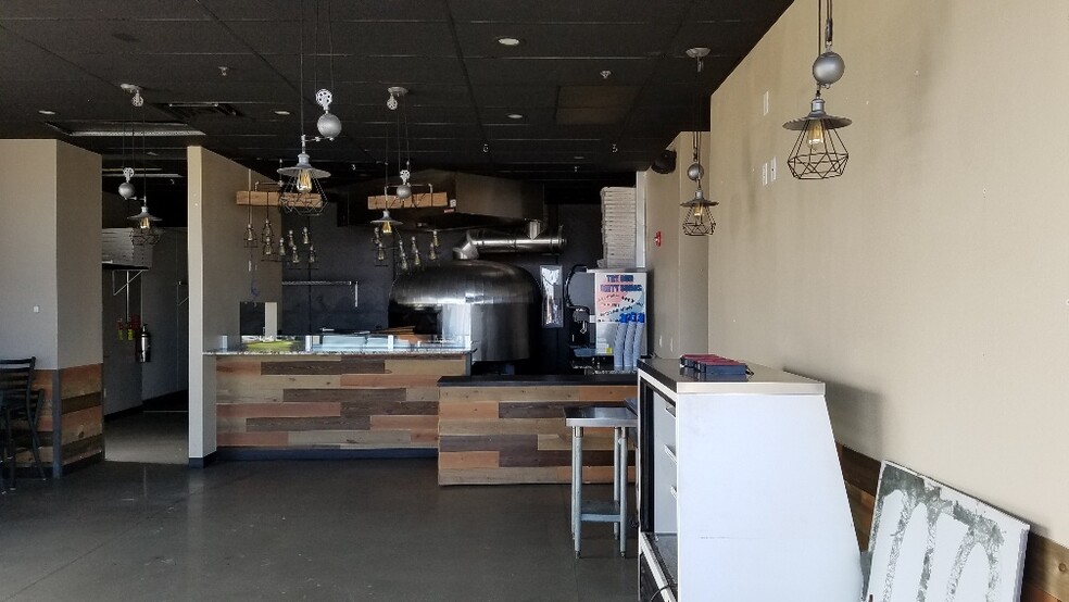 More Photos Of 3095 Talon Dr, Casper Storefront For Lease