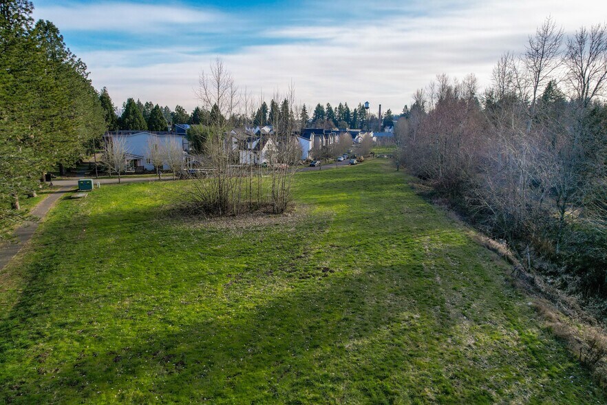 More Photos Of 2010 Audubon Ave, Salem Land For Sale