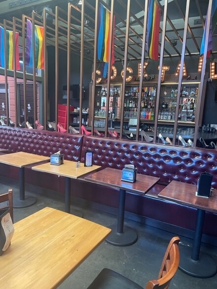 More Photos Of 531 Castro St, San Francisco Storefront Retail Residential For Lease