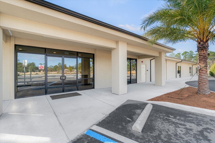 More Photos Of 481 Shores Blvd, Saint Augustine Medical For Lease