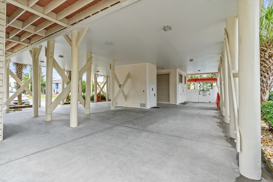 More Photos Of 601 Waccamaw 2 units dr, Murrells Inlet Apartments For Sale
