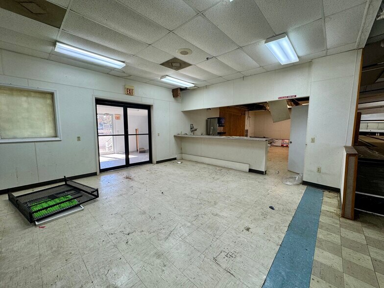 More Photos Of 435 Georgetown hwy, Johnsonville Self Storage For Sale