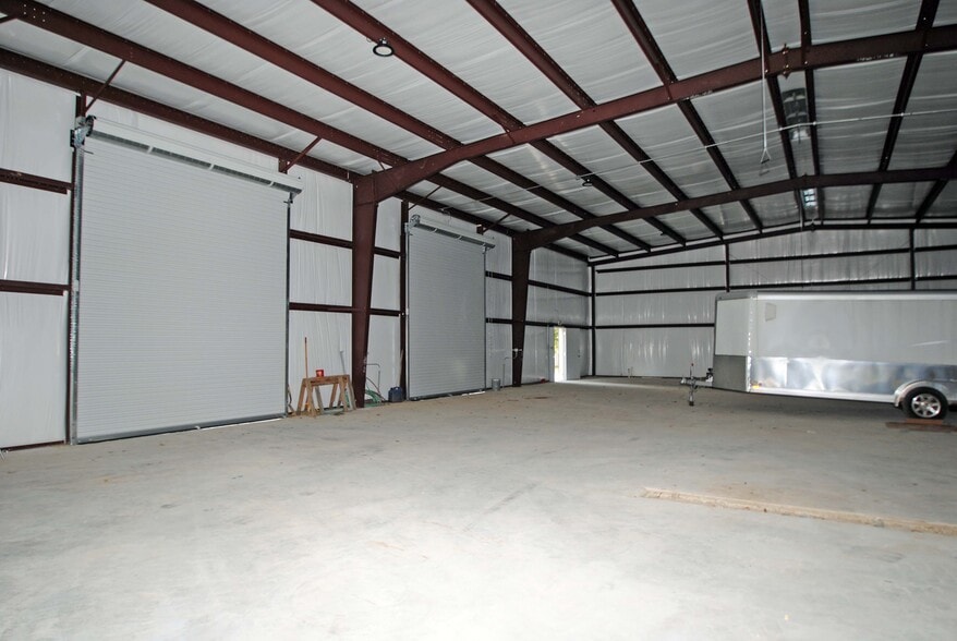 More Photos Of 16403 Old Louetta Rd, Spring Warehouse For Lease